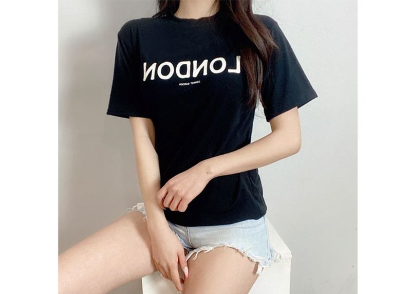be-witch - 런던 레터링 나염 베이직 반팔 티셔츠♡韓國女裝上衣